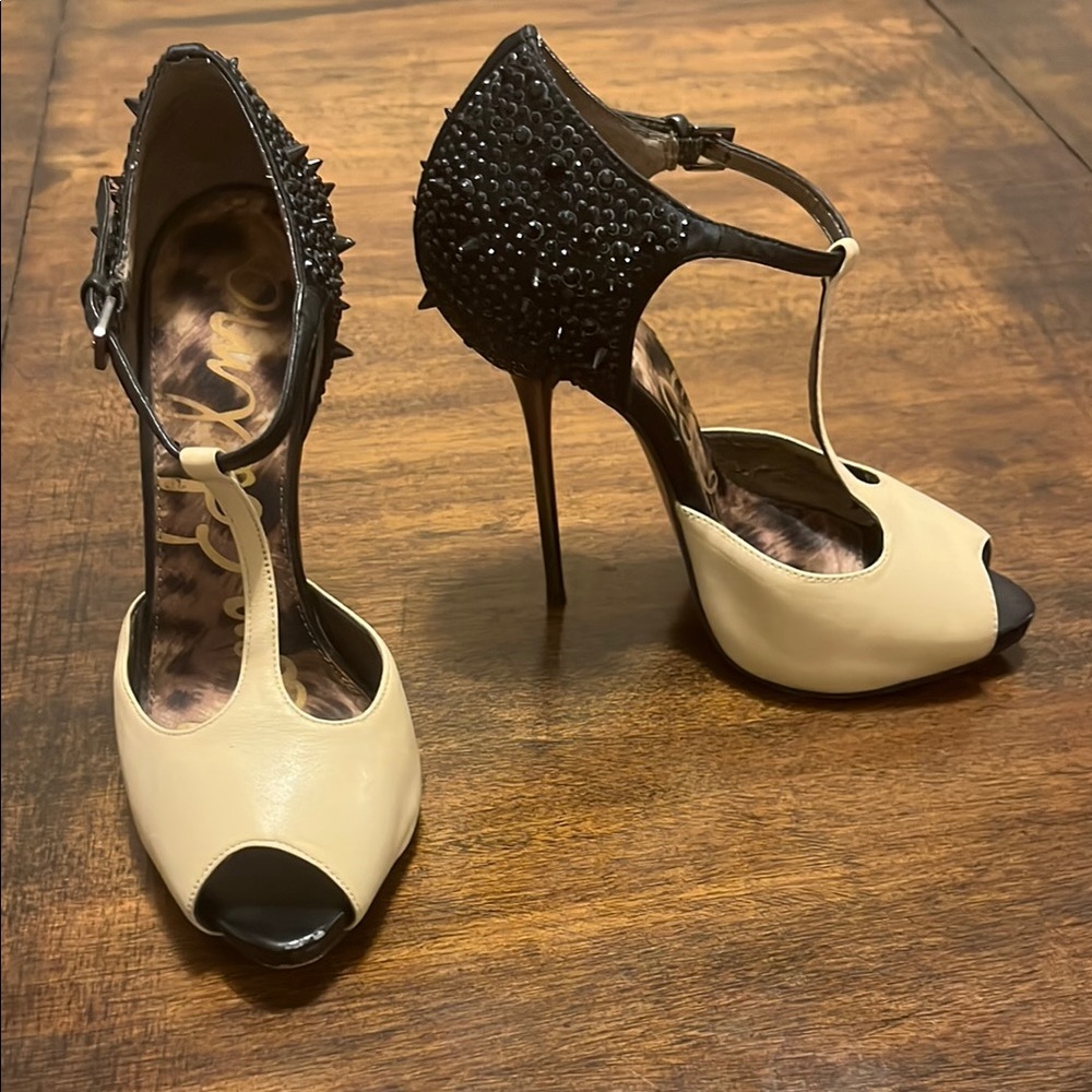 Sam Edelman Scarlett Black and Cream Studded Heels Open Toe